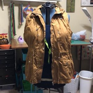 Plus size mustard cargo / utility vest